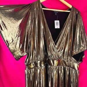 NWT Torrid Gold Metallic Peplum Top Plus Size 5X 5 28 Valentines Date Night Glam